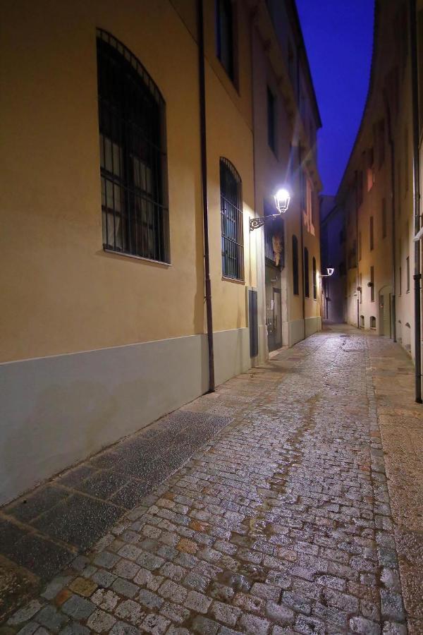 Duplex St Pere Onyarapartamentscom Girona Ngoại thất bức ảnh